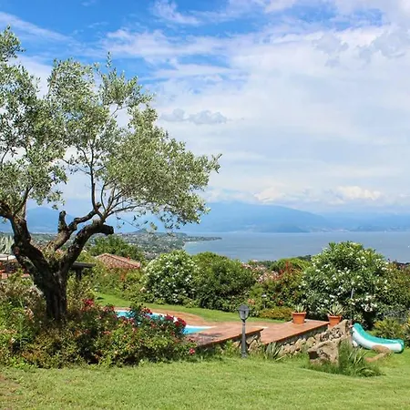 Villa Smeralda Daire