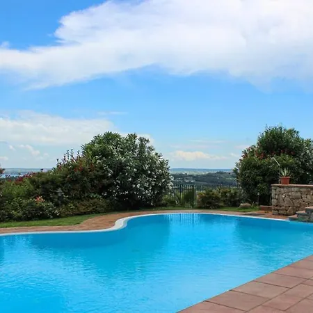 Villa Smeralda Daire Barcuzzi