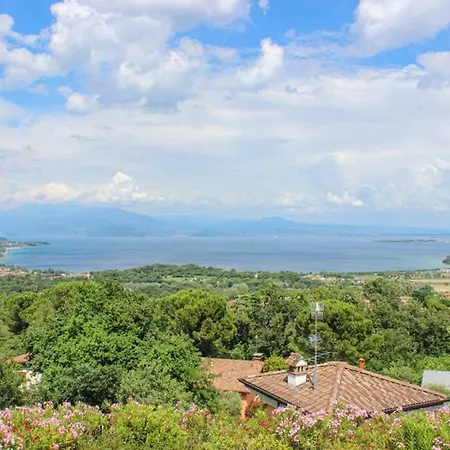 Villa Smeralda Daire