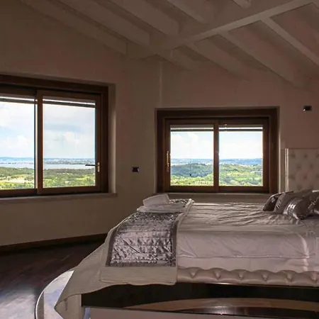 Daire Villa Smeralda Barcuzzi