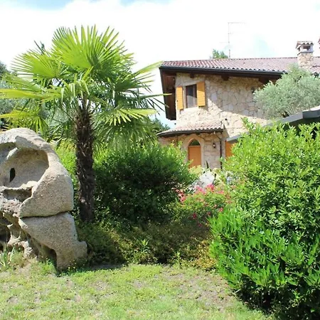 Villa Smeralda Daire